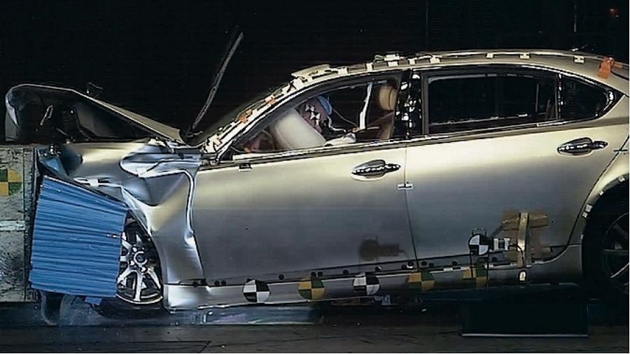  Lexus LS460 2006 года  (фото 81 из 200)